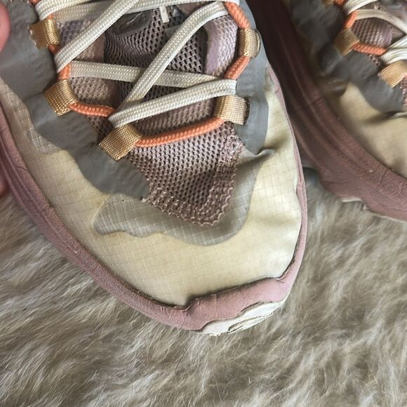 Sorel shoes (2000C) - Picture 2 of 8